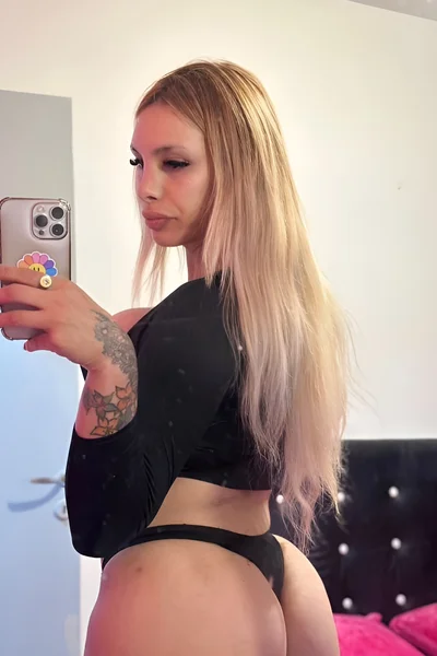 Rennata Di (26 años) — Rosario, Argentina - 45