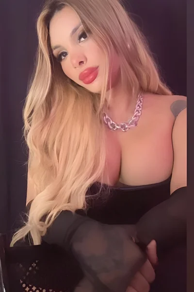 Rennata Di (26 años) — Rosario, Argentina - 7