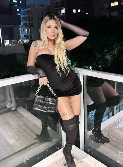 Rennata Di (26 años) — Capital, Argentina - 110
