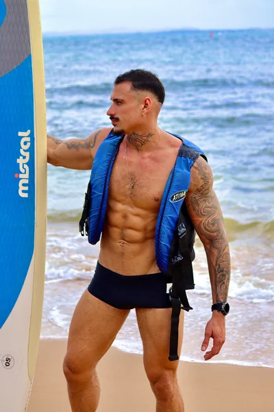 Diego (25 years) — Rio de Janeiro, Brasil - 31