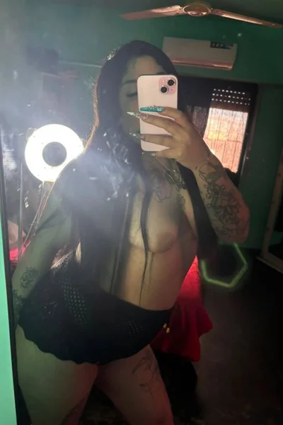 Milena (27 years) — Esteban Echeverría, Argentina - 22