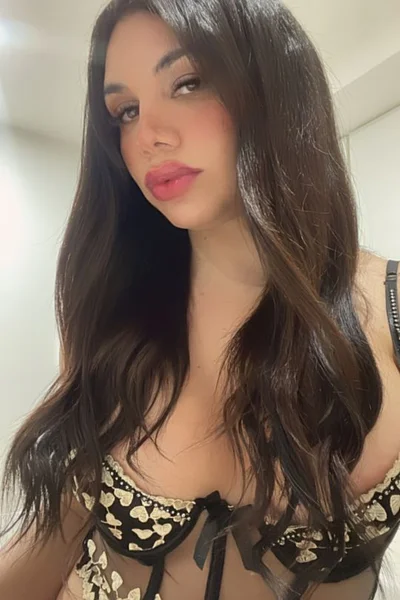 Melanie Damore (27 anos) — Capital, Argentina - 26