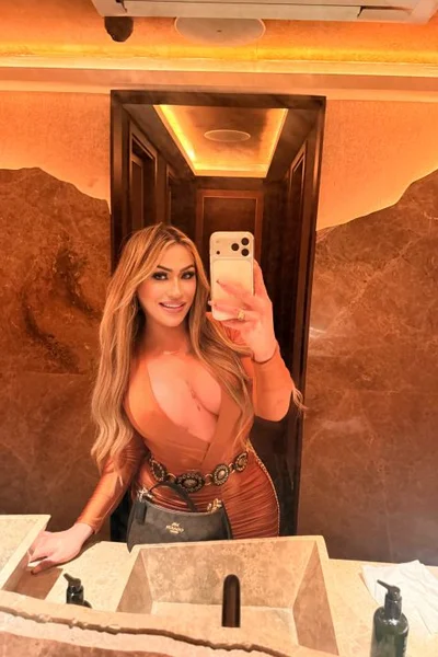 Alexandra Castellanos (28 años) — Torremolinos, España - 5