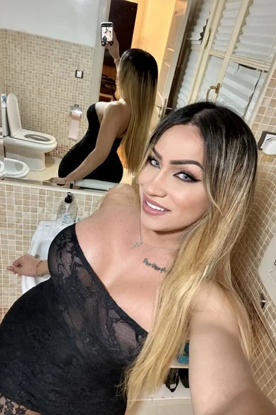 Alexandra Castellanos (28 años) — Torremolinos, España - 79