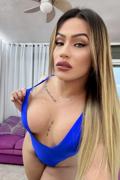 Alexandra Castellanos (28 años) — Torremolinos, España - 19