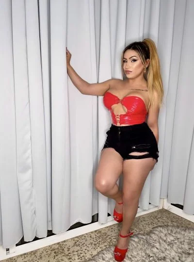 Alexandra Castellanos (28 años) — Torremolinos, España - 96