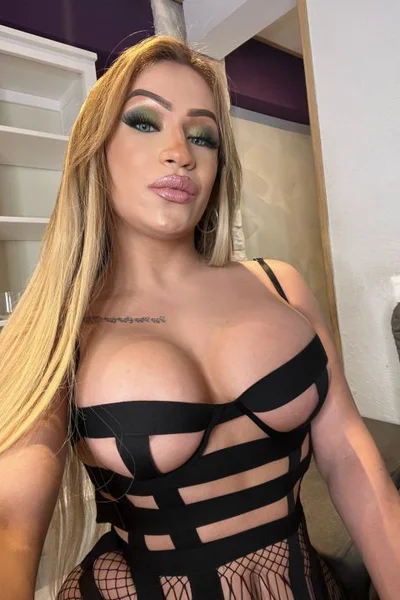 Alexandra Castellanos (28 años) — Torremolinos, España - 147
