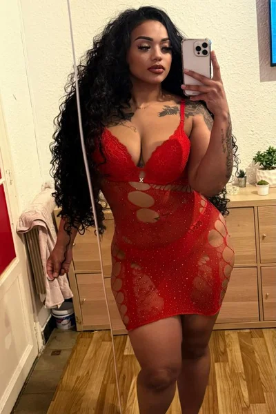Luna (26 años) — Madrid, España - 3