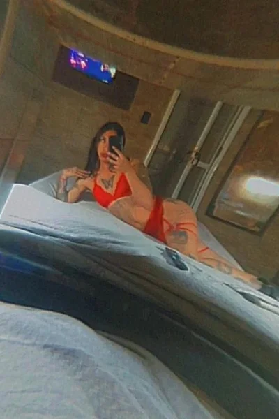 Brianna Perra (25 años) — Las Heras, Argentina - 9