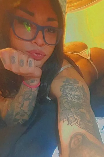 Brianna Perra (25 años) — Las Heras, Argentina - 10