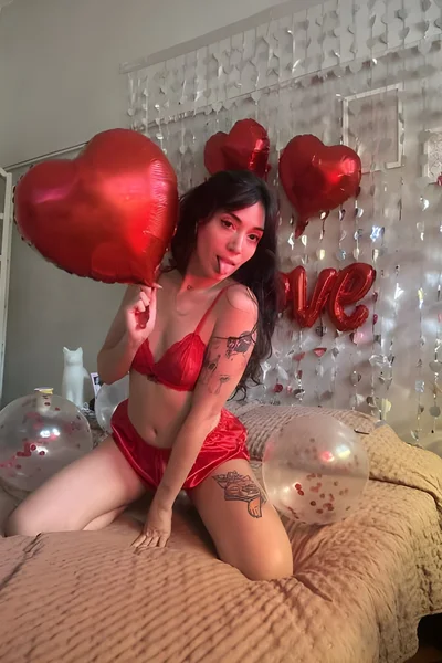 Aura (23 años) — Recoleta, Argentina - 26