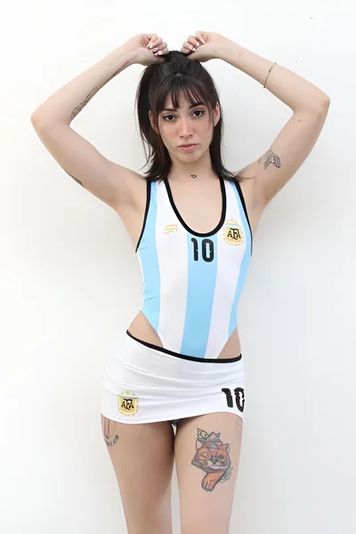 Aura (23 años) — Recoleta, Argentina - 7
