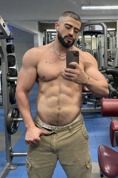 Jácome (33 years) — Ciudad de México, México - 39