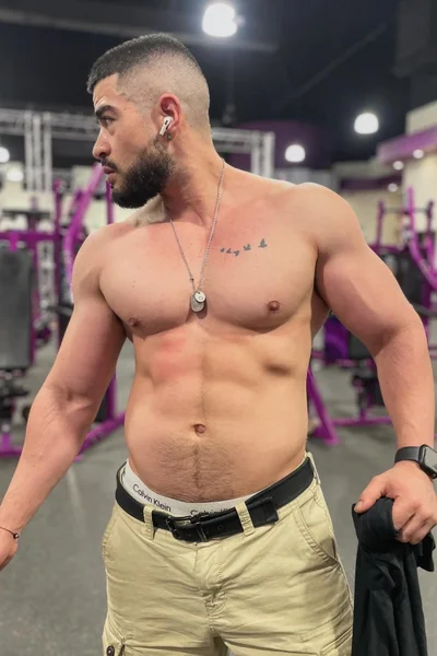 Jácome (33 years) — Ciudad de México, México - 63