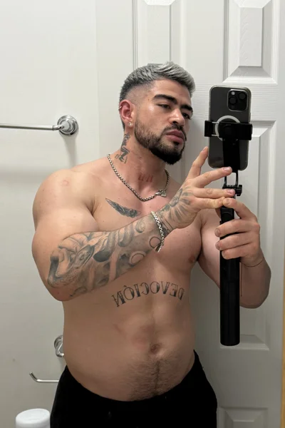 Jácome (33 years) — Ciudad de México, México - 17