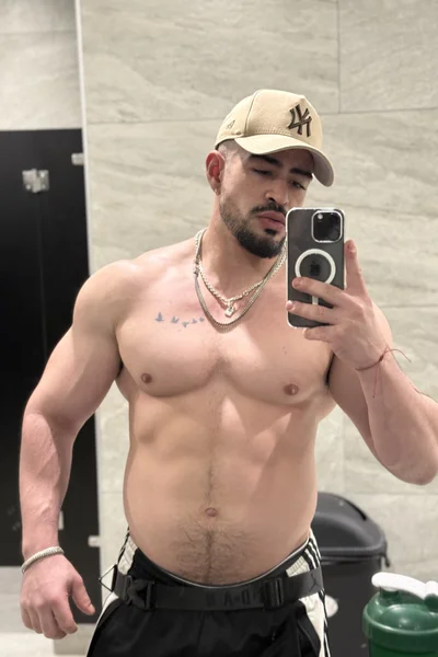 Jácome (33 years) — Ciudad de México, México - 37