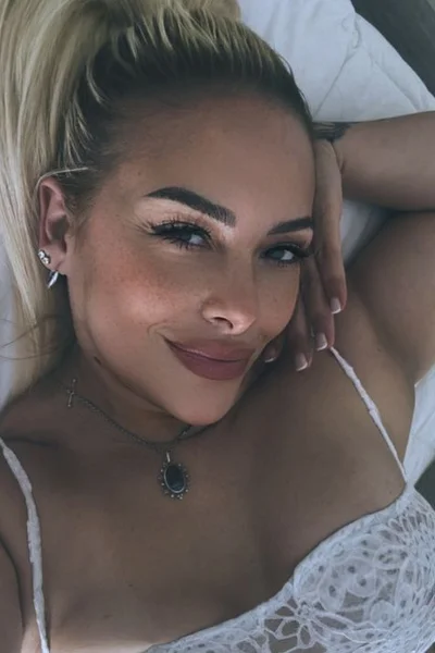 Carolina (35 años) — Confluencia, Argentina - 103