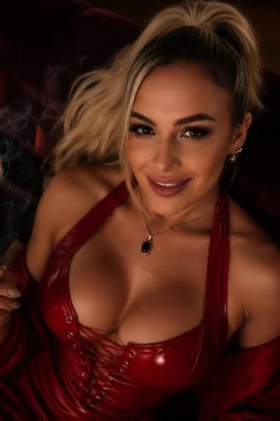 Carolina (35 años) — Confluencia, Argentina - 31
