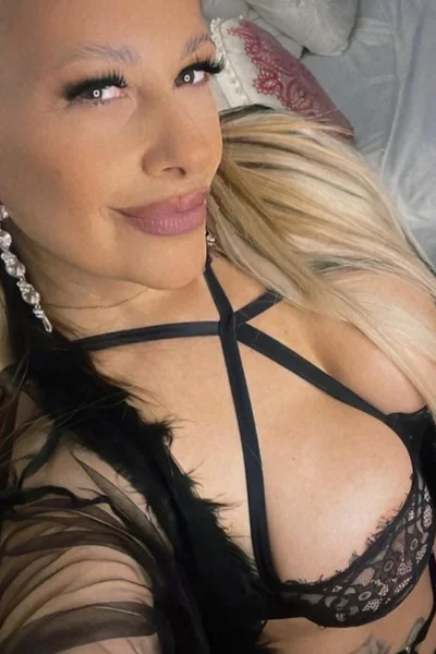 Carolina (35 años) — Confluencia, Argentina - 166