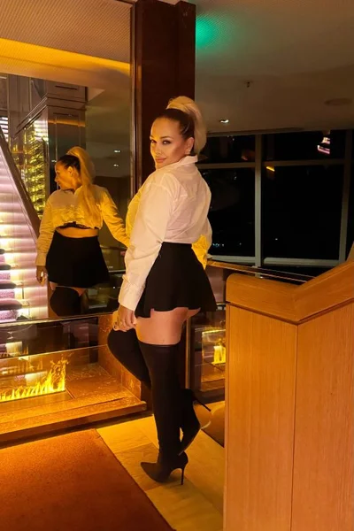 Carolina (35 años) — Confluencia, Argentina - 127