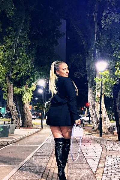 Carolina (35 años) — Confluencia, Argentina - 43
