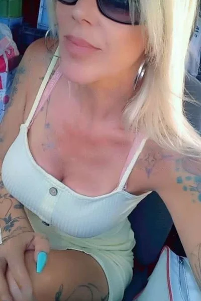 Amber (45 años) — Tres Cruces, Uruguay - 11