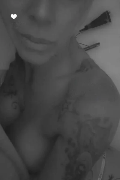 Amber (45 años) — Tres Cruces, Uruguay - 8