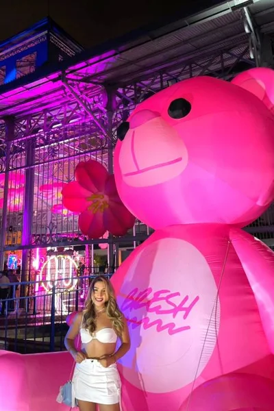 Gia (22 anos) — Palermo, Argentina - 104