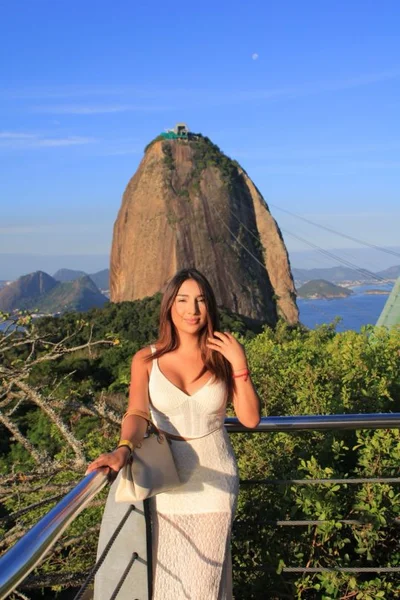 Gia (22 anos) — Palermo, Argentina - 81