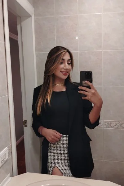 Gia (22 anos) — Palermo, Argentina - 99