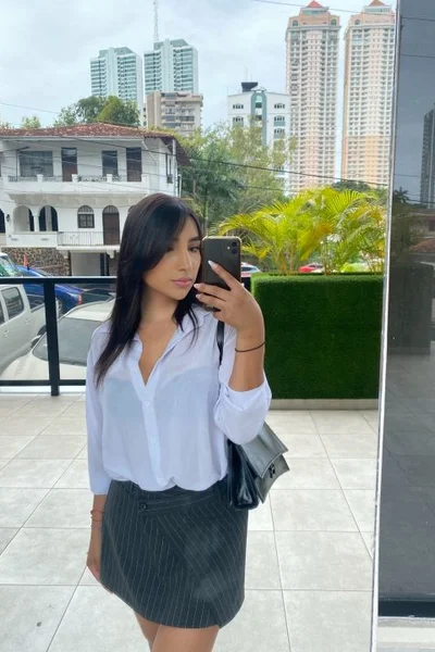 Gia (22 anos) — Palermo, Argentina - 65