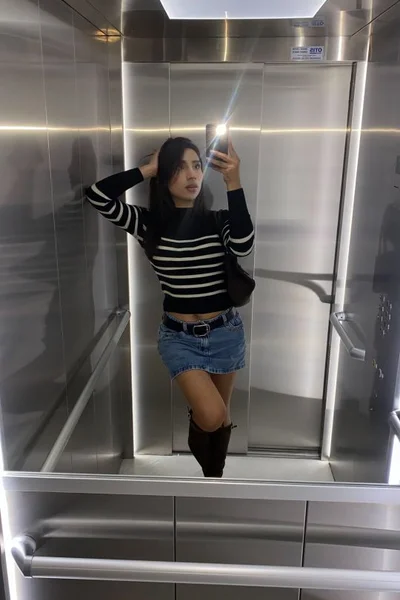 Gia (22 anos) — Palermo, Argentina - 17