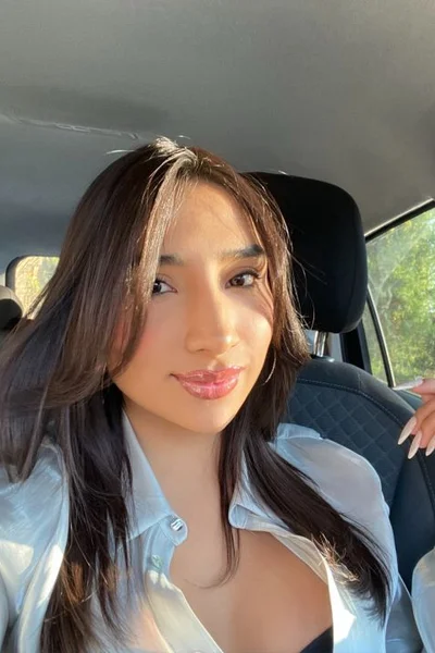 Gia (22 anos) — Palermo, Argentina - 40