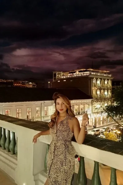 Gia (22 anos) — Palermo, Argentina - 109