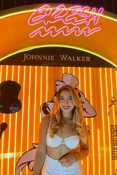 Gia (22 anos) — Palermo, Argentina - 102