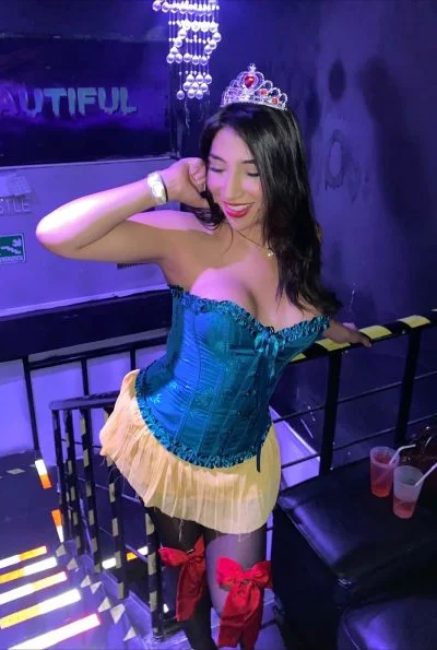 Gia (22 anos) — Palermo, Argentina - 44