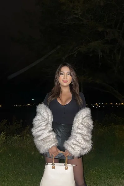 Gia (22 anos) — Palermo, Argentina - 82
