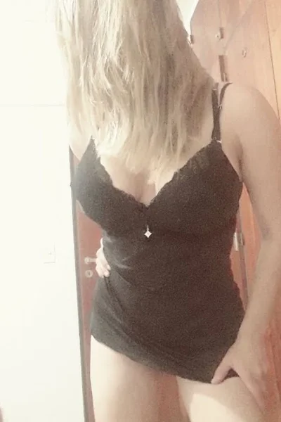 Sofia (29 years) — Capital, Argentina - 11