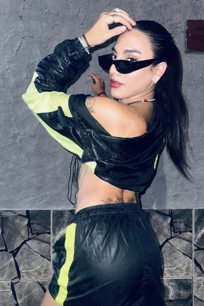 Luu Placer (23 años) — Villa Devoto, Argentina - 100