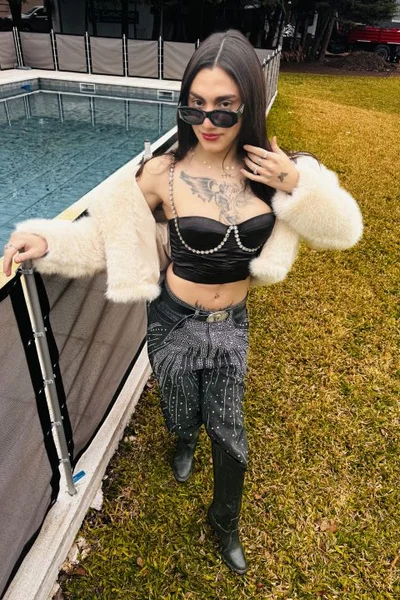 Luu Placer (23 años) — Villa Devoto, Argentina - 17