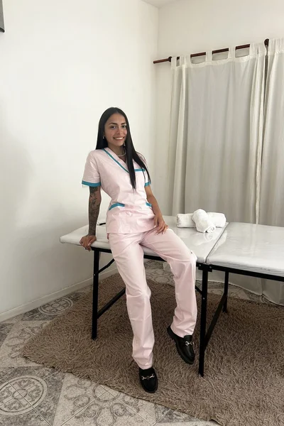 Atenea (24 años) — Belgrano, Argentina - 1