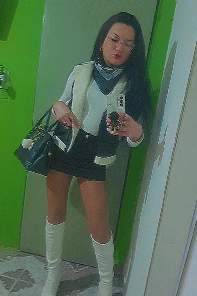 Ariana L (23 años) — Uruguay, Argentina - 36