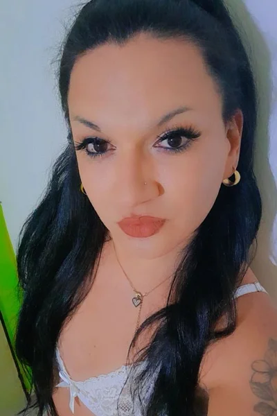 Ariana L (23 años) — Uruguay, Argentina - 30