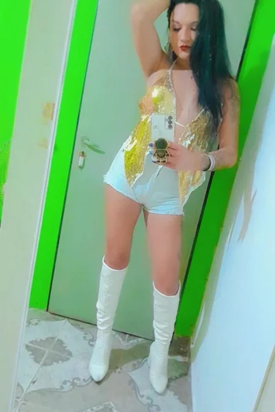 Ariana L (23 años) — Uruguay, Argentina - 37
