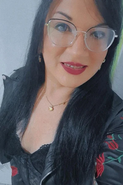 Ariana L (23 años) — Uruguay, Argentina - 14