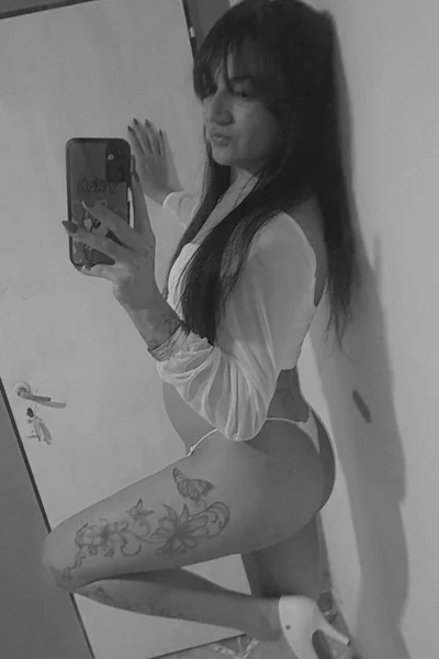 Ariana L (23 años) — Uruguay, Argentina - 4
