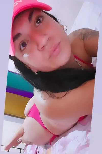 Ariana L (23 años) — Uruguay, Argentina - 52