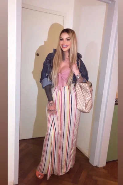 Bernarda G (26 años) — San Telmo, Argentina - 34
