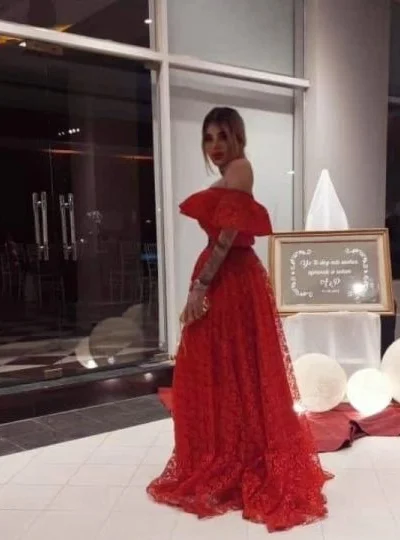 Bernarda G (26 años) — San Telmo, Argentina - 49