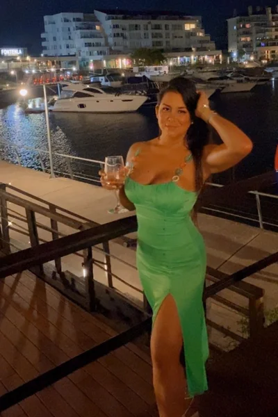 Loly (40 years) — Puerto Madero